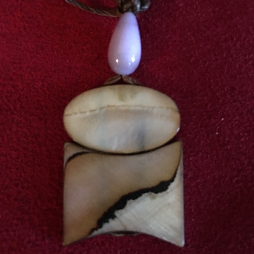 Necklace - Picture 2 of 2